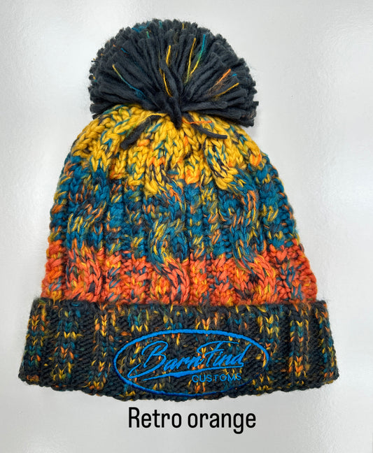 Corkscrew bobble hat